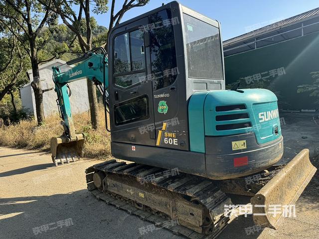 整机右后45°（整机外观）