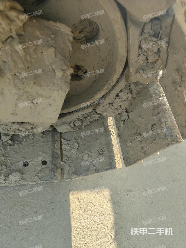 右導(dǎo)向輪（行走機(jī)構(gòu)）