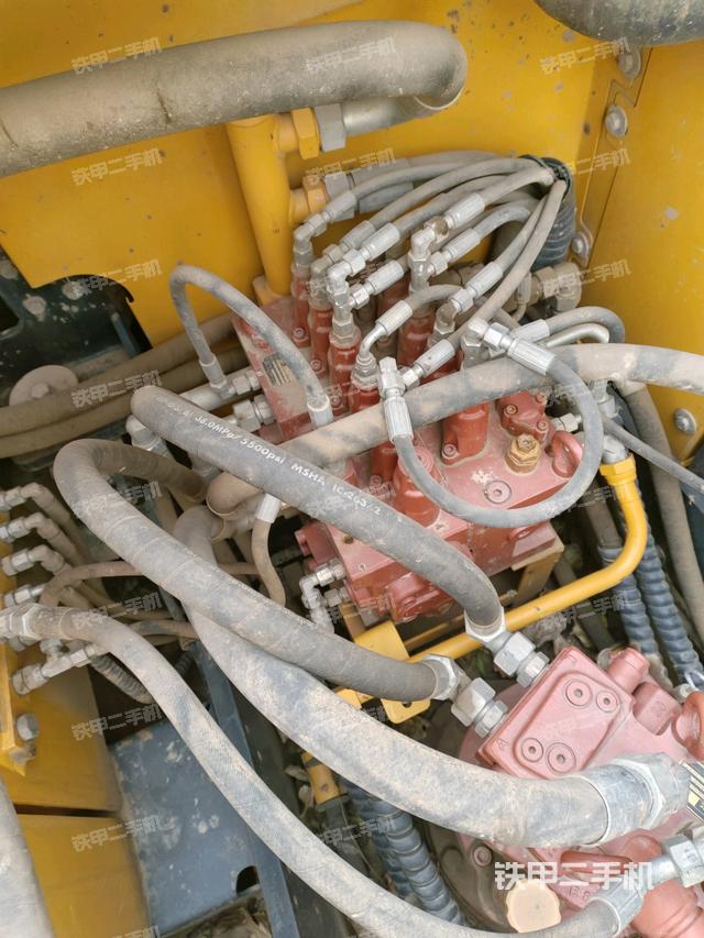 分配閥（上車部件）