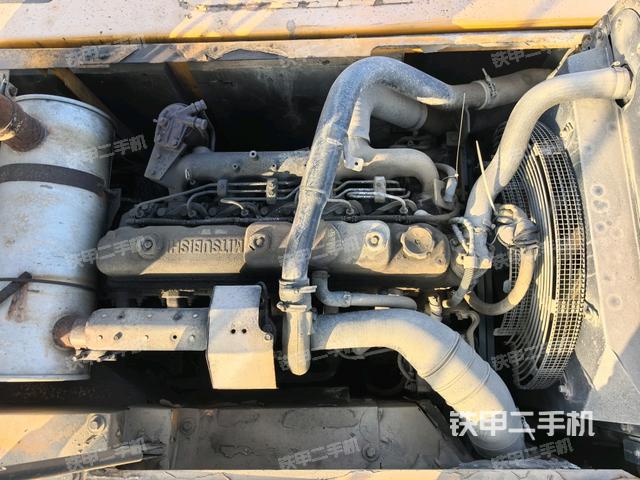 发动机室（上车部件）