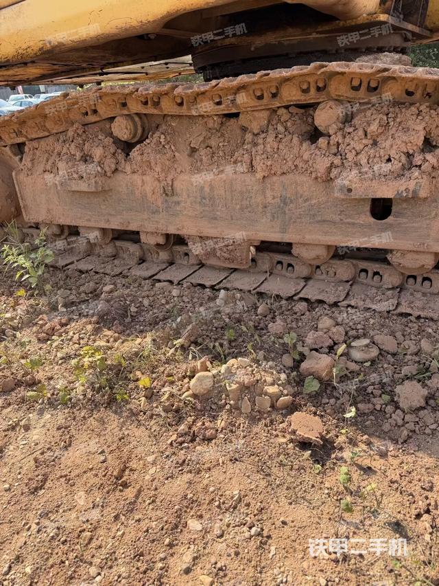 右導(dǎo)向輪（行走機(jī)構(gòu)）