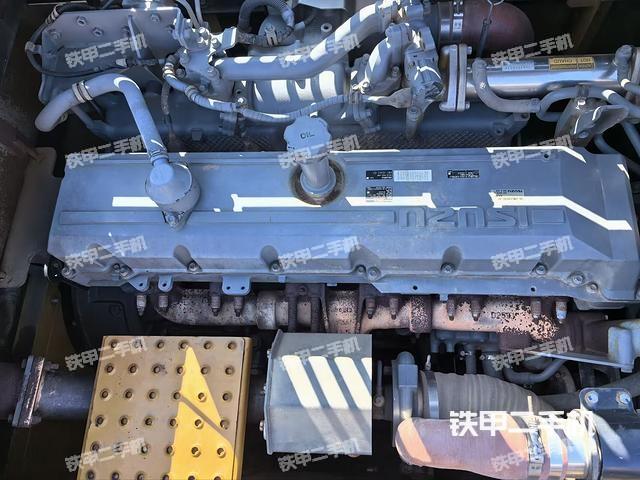 发动机室（上车部件）