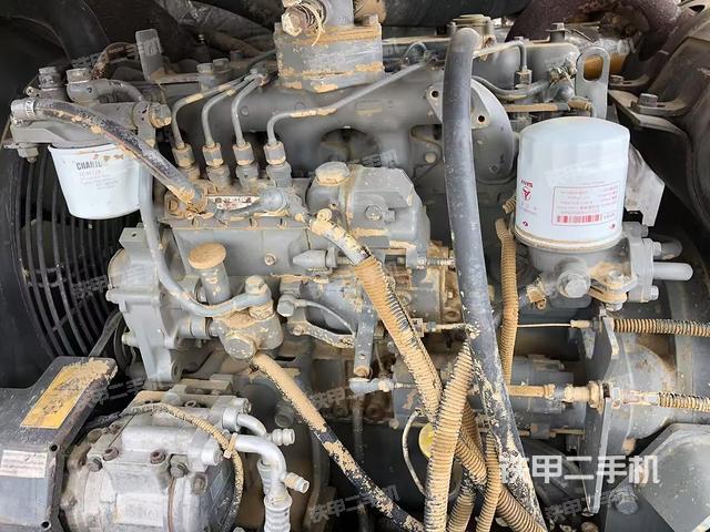 發(fā)動(dòng)機(jī)整體俯視（整機(jī)外觀）