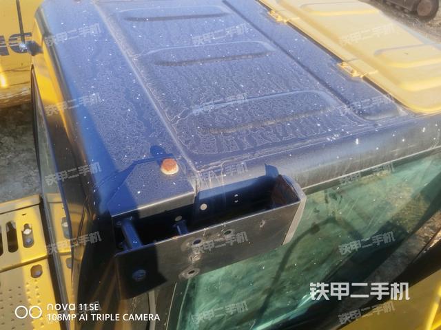 駕駛室頂部（整機(jī)外觀）