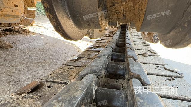 单侧履带整体（整机外观）