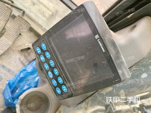 顯示屏?（駕駛室部分）