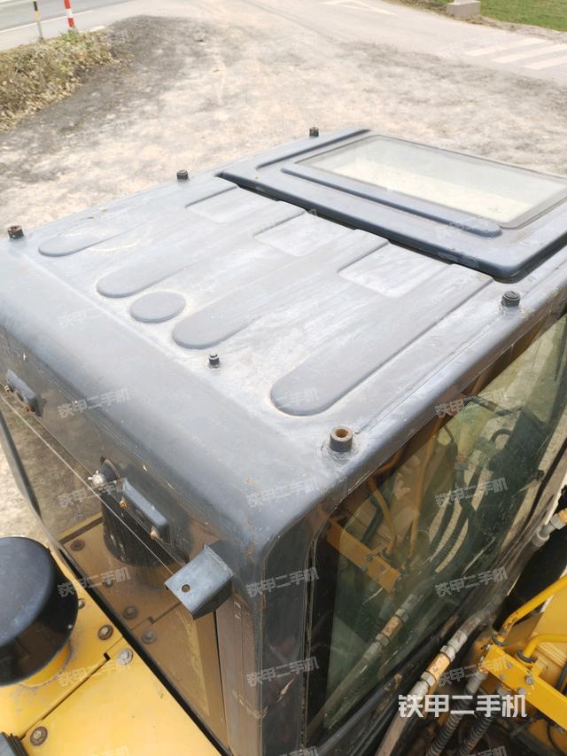 駕駛室頂部俯視（上車部件）