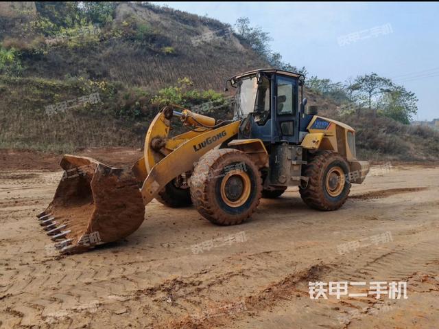 整机右后45°（整机外观及大件）