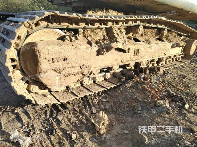 单侧履带整体（整机外观）