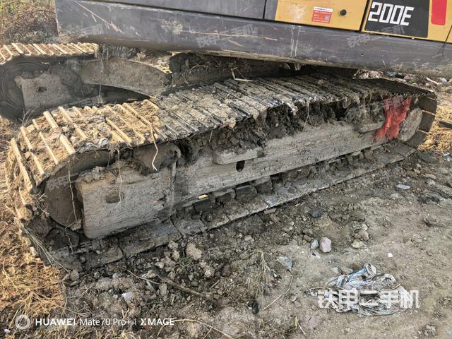 单侧履带整体（整机外观）