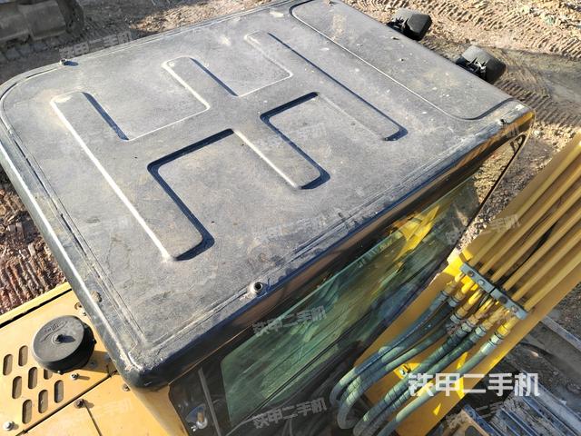 駕駛室頂部（整機(jī)外觀）