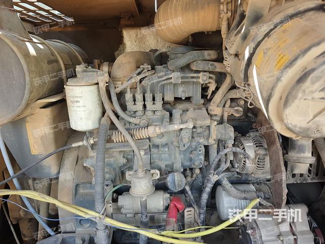 发动机整体俯视（整机外观）