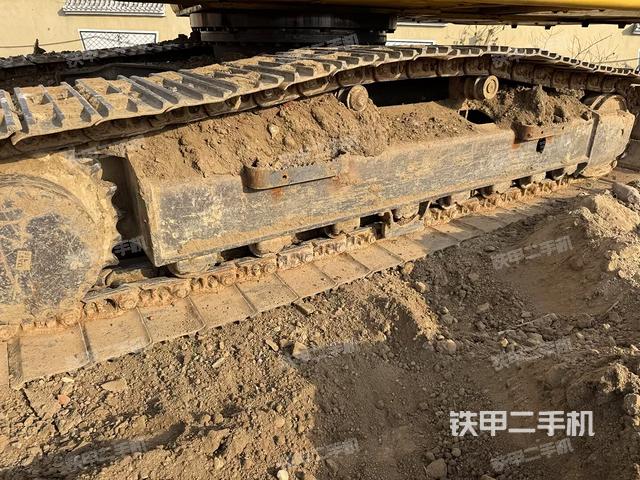 单侧履带整体（整机外观）