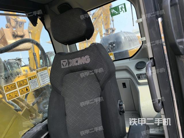 座椅后部（驾驶室部分）