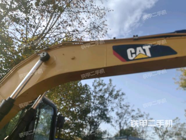 大臂整体 右侧（工作和回转装置）