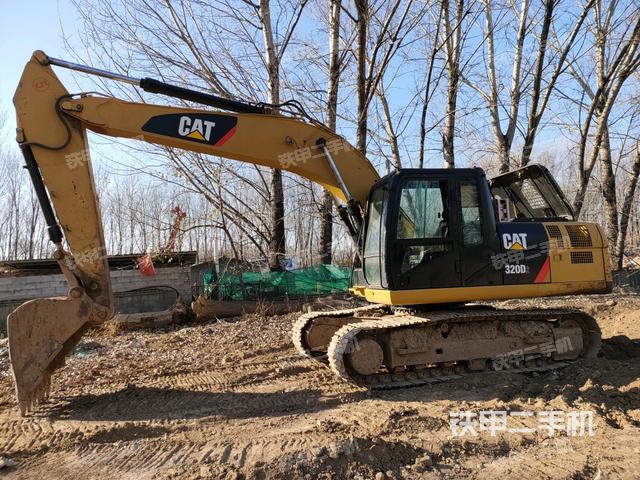 卡特彼勒320D2液压挖掘机