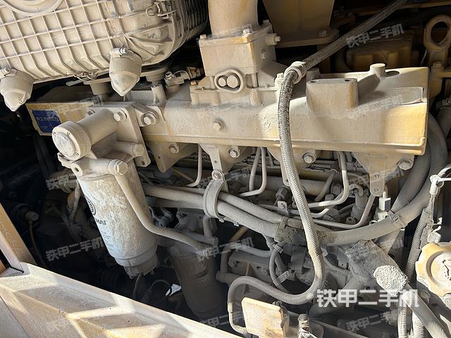 发动机左侧（整机外观及大件）