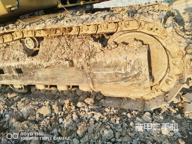 左侧行走马达盖板（行走机构）