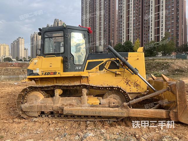 整机右侧（设备外观及核心部件）