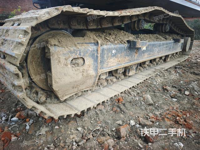 单侧履带整体（整机外观）