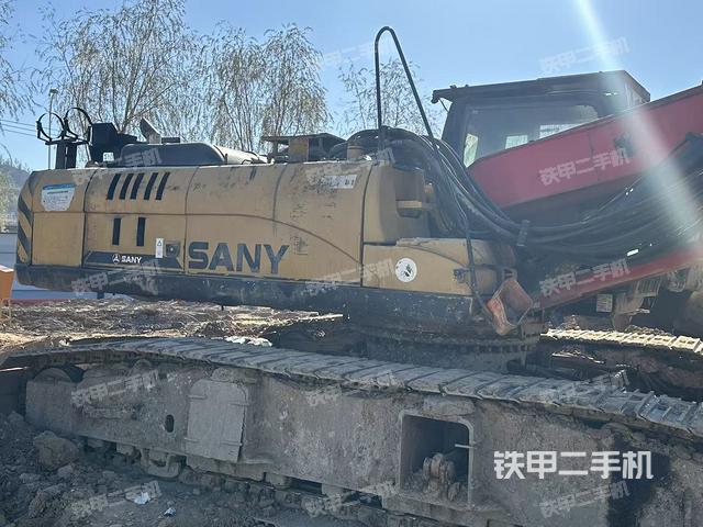 整机右后45°（设备外观及核心部件）