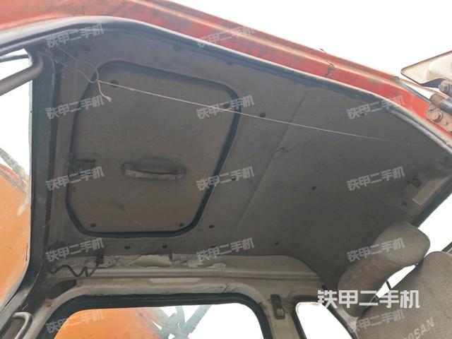 顶棚整体（驾驶室部分）