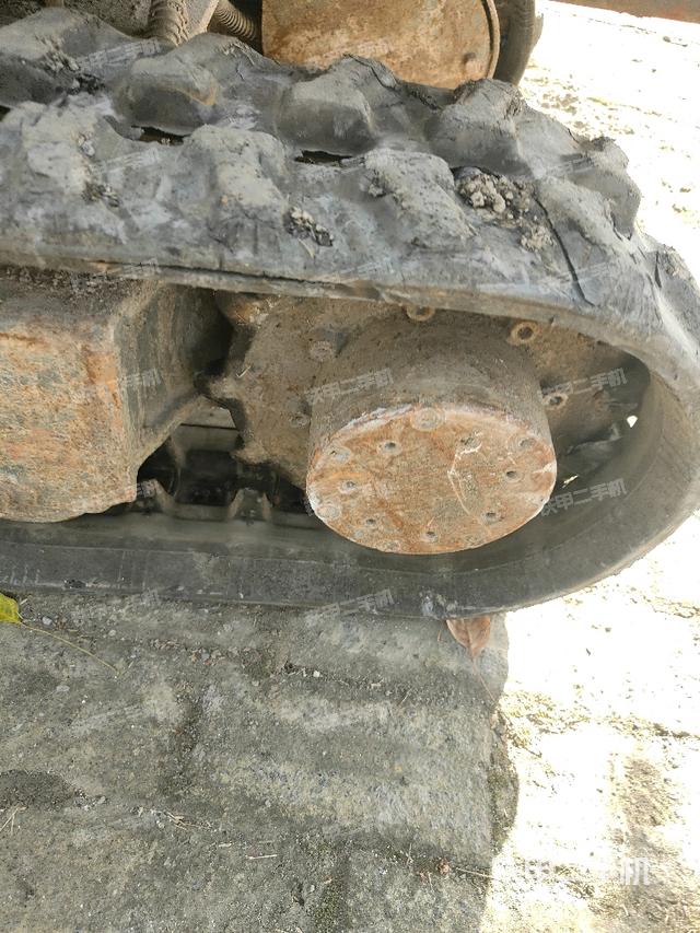 左驱动轮（行走机构）