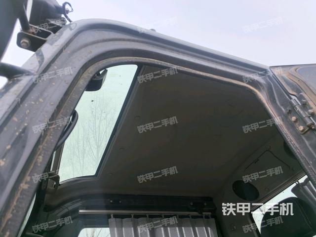 顶棚整体（驾驶室部分）