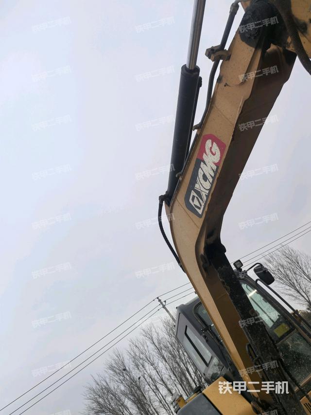 大臂整体 右侧（工作和回转装置）