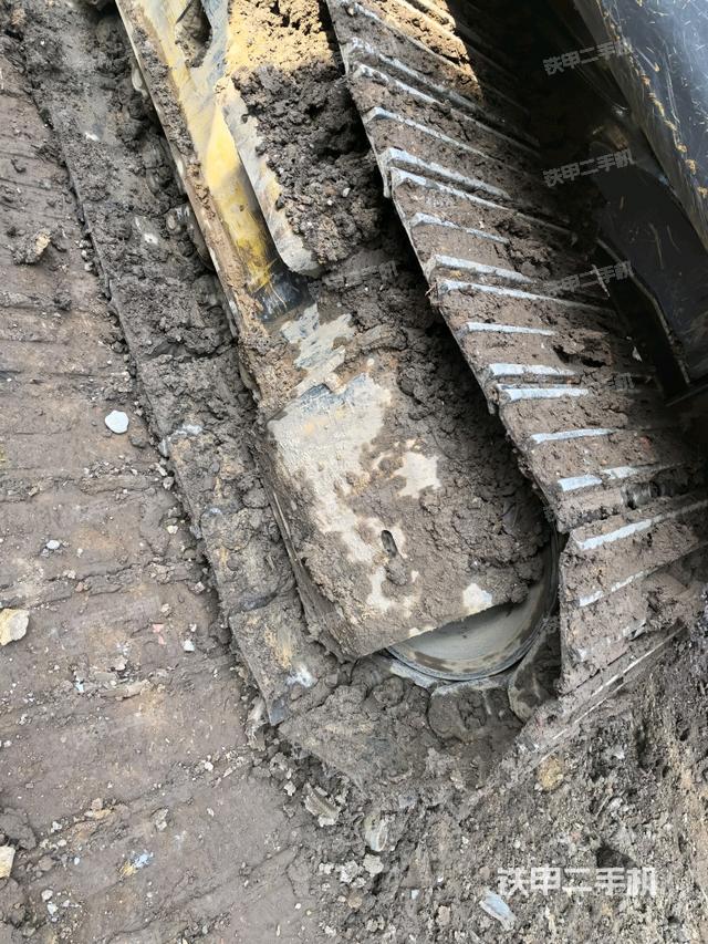 左驱动轮（行走机构）