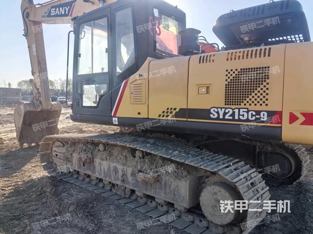 三一重工SY215C挖掘机