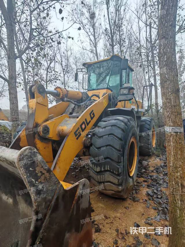 山东临工LG953N装载机