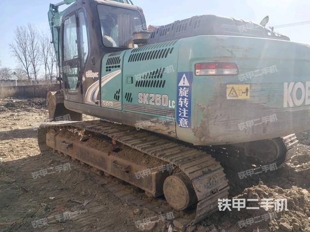 神钢SK260LC-8挖掘机