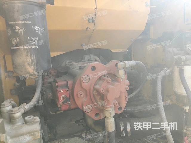 液压泵斜45 左（大件舱室）