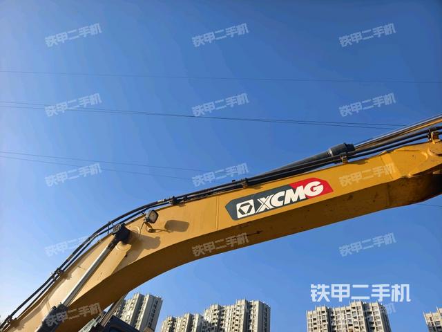 大臂整体 右侧（工作和回转装置）