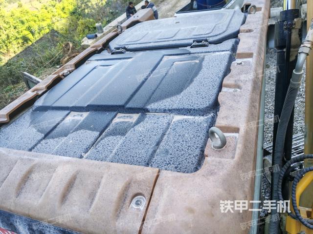 驾驶室顶部俯视（上车部件）