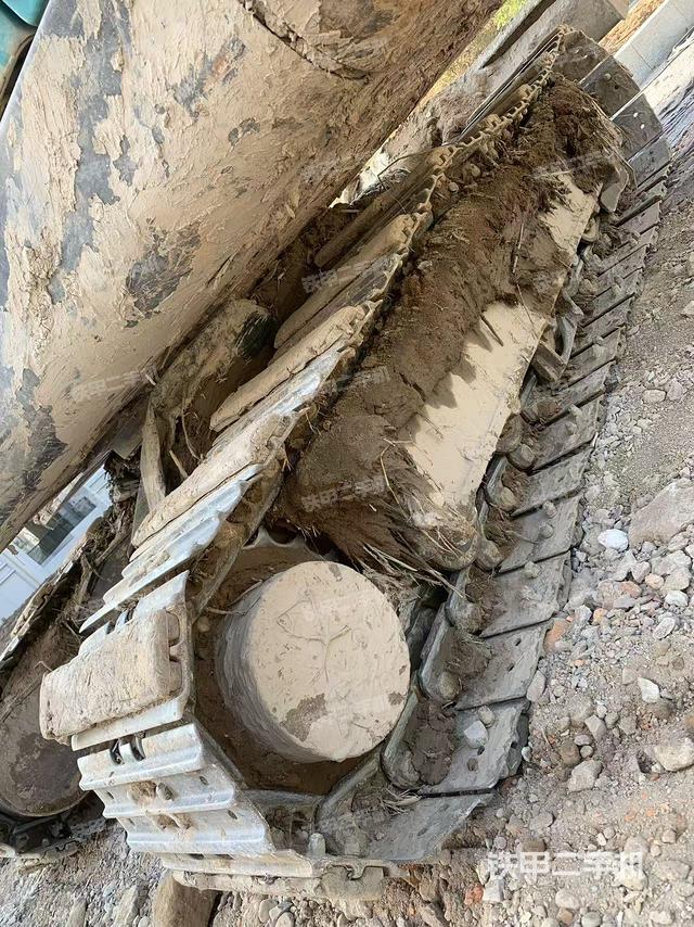 单侧履带整体（整机外观）