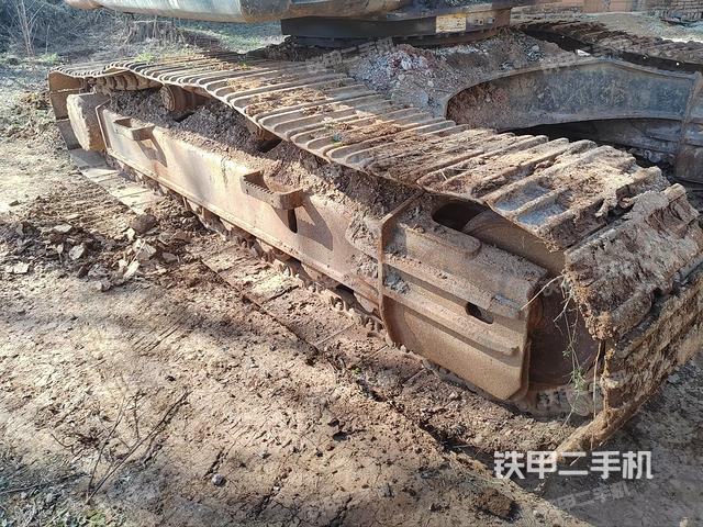 单侧履带整体（整机外观）