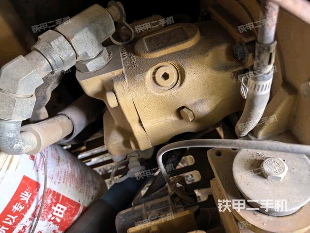 液压泵室（大件舱室）