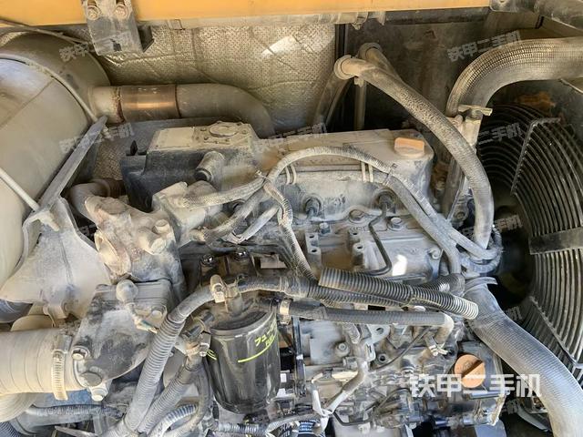 发动机整体俯视（整机外观）