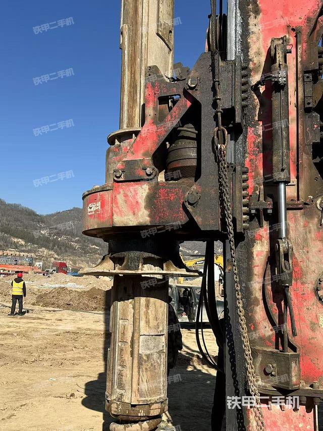 整机左侧（设备外观及核心部件）