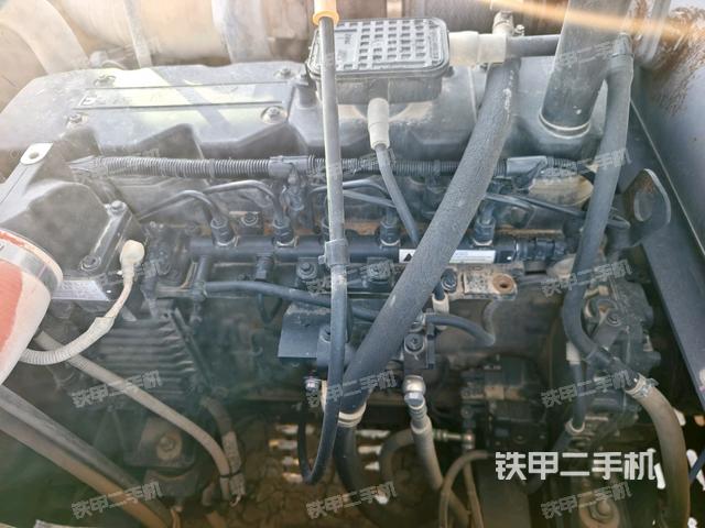 气门室盖螺丝特写（上车部件）