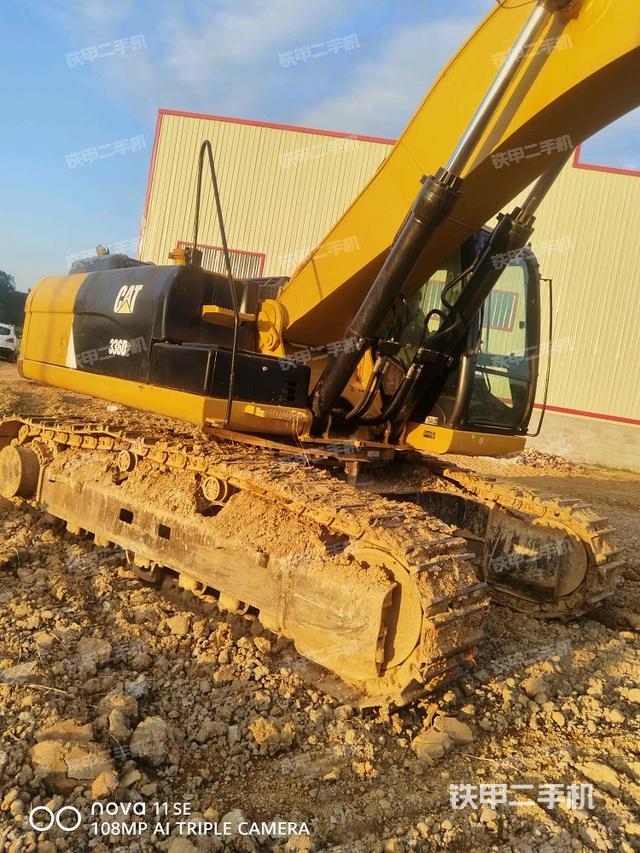 小臂整体左后（工作和回转装置）