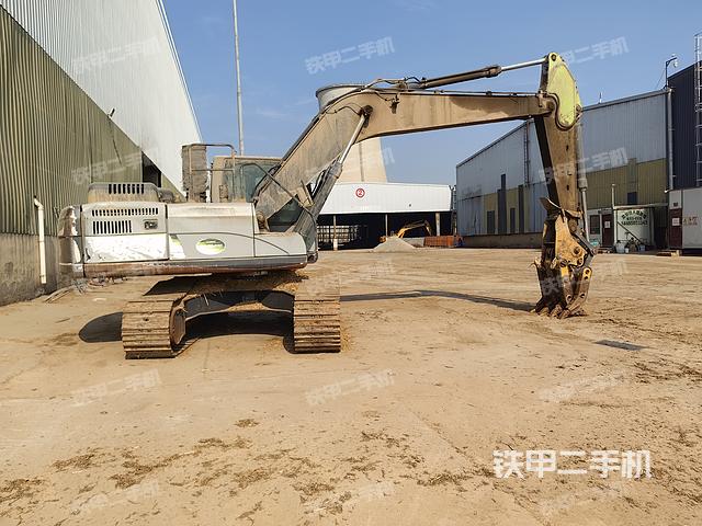 中联重科ZE205E-10挖掘机