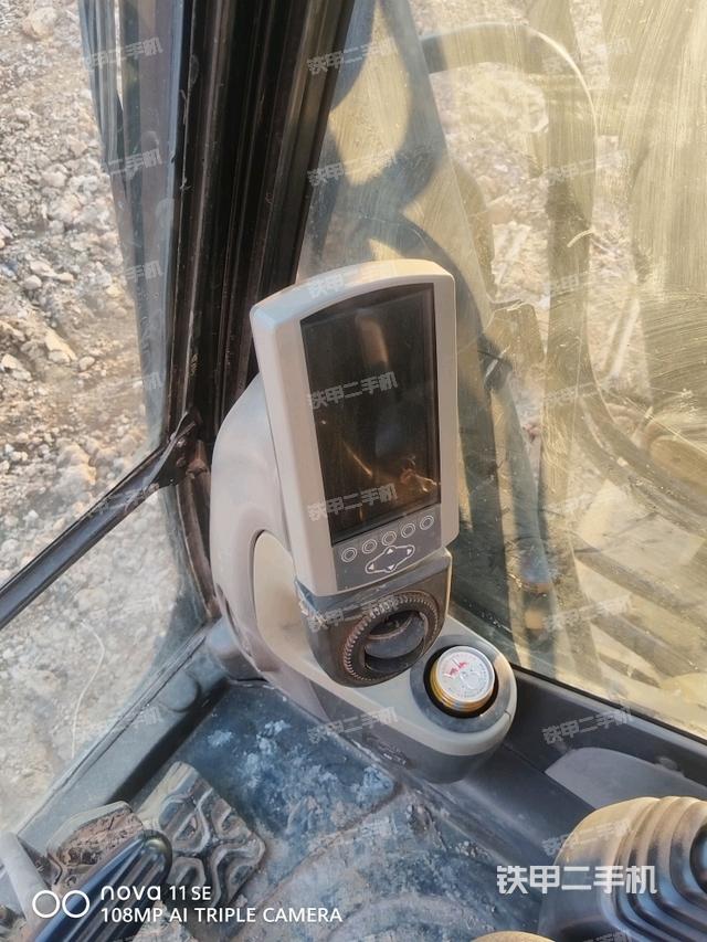 显示屏 （驾驶室部分）