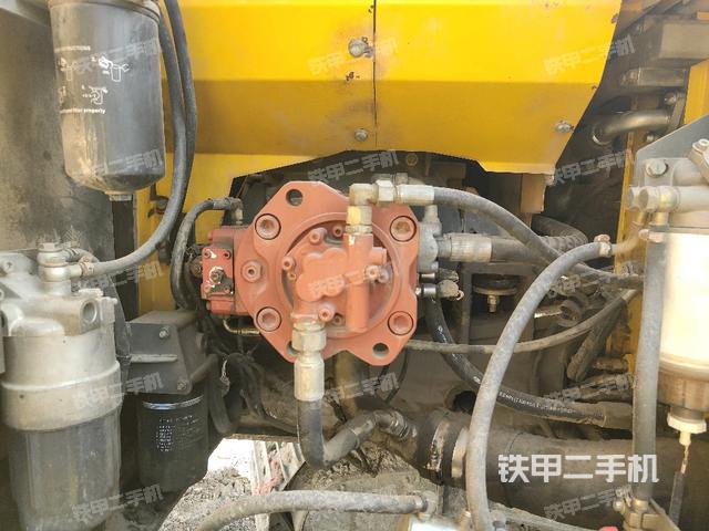 液压泵室（大件舱室）