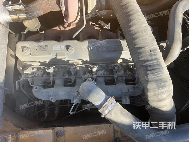 发动机整体俯视（整机外观）