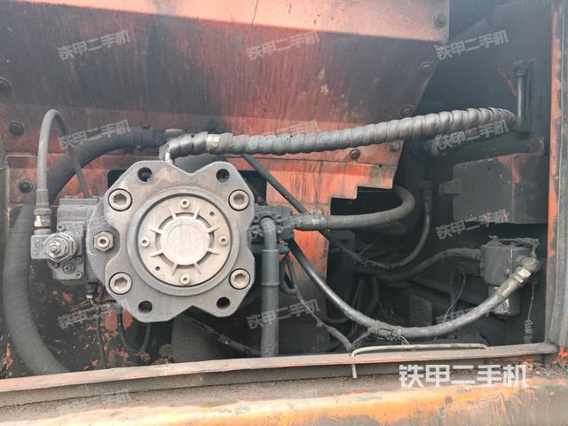 液压泵斜45 右（大件舱室）