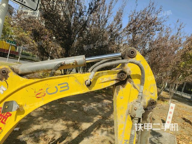 大臂整体 右侧（工作和回转装置）