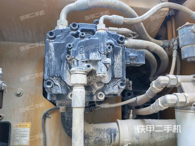 液压泵室（大件舱室）